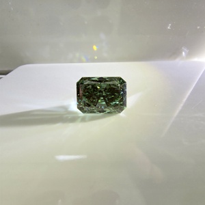 Diamante cultivado en laboratorio de 4 quilates, corte radiante, color verde intenso, claridad VS2, certificado IGI, piedra central suelta para joyería fina. - Product Image 4