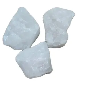 Terrones de cuarzo de sílice triturado blanco nieve natural de alta pureza a bajo costo por tonelada