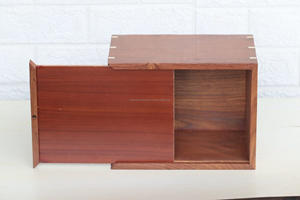 Urne en croix humaine en bois faite à la main pour cendres Urnes de crémation en bois pour cendres adultes - Product Image 3