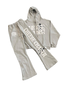 Conjunto de Chándal de Alta Calidad Personalizado 100% Algodón Transpirable para Hombre, con Efecto Desgastado por el Sol, Pantalones Acampanados y Sudadera con Cremallera Completa, Tallas Grandes - Product Image 6