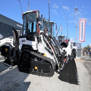 Potentes Cargadoras de Orugas Inteligentes Hidromek para Proyectos Comerciales, Brazos de Elevación Resistentes, Conducción Suave, Componentes Duraderos, Larga Vida Útil - Product Image 6