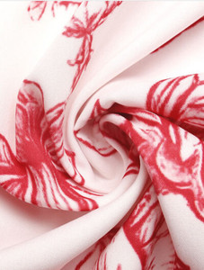 Vestido largo con estampado floral y tirantes - Product Image 6