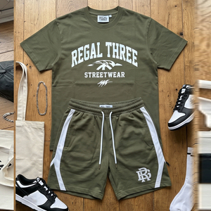 Ensemble streetwear d'été pour homme Regal Three, t-shirt en coton noir avec short à cordon de serrage, col rond, manches courtes, deux pièces pour homme - Product Image 3