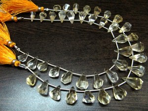 Cuentas de citrino natural facetadas en forma de lágrima de 6x10mm a 9x15mm, vendidas por hebra de 8 pulgadas. - Product Image 5