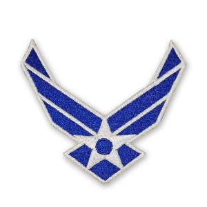 Patch brodé 3D personnalisé à fixation auto-agrippante, thermocollant et à coudre, de créateur, très demandé pour vêtements et tissus au Pakistan - Product Image 1