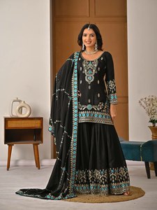Conjunto de Salwar Kameez de Diseño con Cuello Redondo y Dupatta, en Tela de Seda Pura, Estilo WALIMA / Moda Pakistaní / Especial Festivo, de SIE - Product Image 2