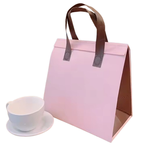 Sacs de courses non tissés CENPLAS recyclables et réutilisables avec poignées à patch, personnalisables en plusieurs couleurs pour usage professionnel - Product Image 4