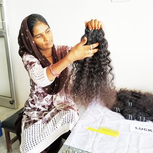 Venta al por mayor 100% Paquetes de Cabello Humano Vietnamita Remy Cabello Natural Máquina Rizada Birmana Doble Trama Extensión de Cabello Humano Ondulado Suelto - Product Image 1