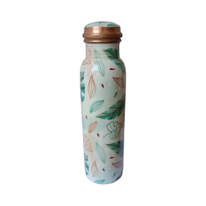 ขวดน้ำโลหะลายต้นปาล์มสีสันสดใส ฝาปิดทองแดง พกพาสะดวกสำหรับการเดินทาง - Product Image 2