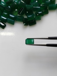 พลอยออนิกซ์สีเขียวธรรมชาติ 7x5 มม. รูปทรงแปดเหลี่ยมเจ้าหญิงคัท คุณภาพดีที่สุด สำหรับทำเครื่องประดับ - Product Image 2