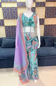 Conjunto de Lehenga Choli Bordado en Tonos Pastel con Dupatta Transparente – Diseño Floral para Bodas y Fiestas para Mujer - Product Image 6