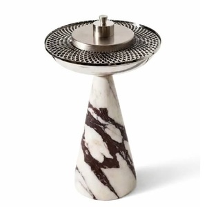 Brûleur d'encens contemporain, écologique, à veines spectaculaires, aromatique, avec couvercle en treillis argenté architectural, support pour charbon et Bakhoor - Product Image 1