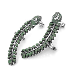 Pendientes de Plata de Ley 925 con Hoja Esmaltada Verde y Diseño de Estrella en Relieve SKU7550, Ideales para Fiestas, Aniversarios y Regalos - Product Image 2