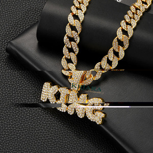 Colgante con Letra King en Moissanita, Plata 925 con Baño de Rodio, Estilo Hip Hop, Joyería para Hombre - Product Image 2