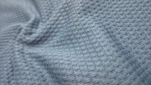 Tela de Algodón y Poliéster Tejida, Ligera y Transpirable, con Textura de Palomitas de Maíz, para Kimonos, Ropa de Estar por Casa, Tops y Chaquetas, 240-250 GSM, 51 Pulgadas de Ancho - Product Image 3