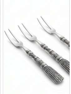 Ensemble de fourchettes classiques en argent bicolore avec design de manche torsadé pour des dîners élégants et des occasions spéciales - Product Image 4