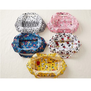 Bolsa de Compras Plegable Ecológica de Color Natural y Estilo Casual con Gancho para Uso Diario y Actividades al Aire Libre - Product Image 4