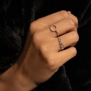 14K Gold Marquise & Emerald Cut Diamond Engagement Ring VVS1 Clarity IGI Certified - Product Image 3