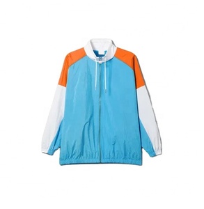 Ensemble de survêtement coupe-vent léger et respirant pour femme avec logo personnalisé, veste coupe-vent en nylon, haut court imperméable - Product Image 1