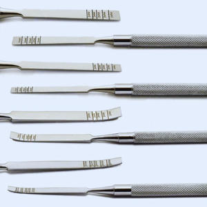 Ciseau à os Gardner, instrument chirurgical dentaire réutilisable et autoclavable, personnalisation OEM, logo sur mesure, ciseau à os général de la marque Dentavex - Product Image 2