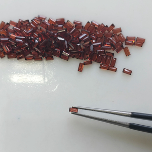 Granat rouge naturel 3x1,5 mm, taille baguette, meilleure qualité, pierre précieuse en vrac certifiée pour la fabrication de bijoux - Product Image 3