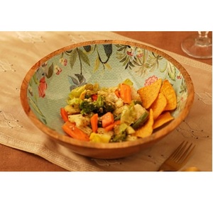 Ensaladera Grande de Madera de Acacia Premium de 13 Pulgadas, Tazón Decorativo para Servir en el Hogar y la Cocina - Product Image 1