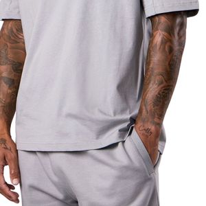 เสื้อยืดโอเวอร์ไซส์ทรงหลวมสำหรับผู้ชาย สีเทาอ่อน แขนสั้น สไตล์ลำลอง สตรีทแวร์ คอกลม ผ้าคอตตอนผสม แฟชั่นฤดูร้อน - Product Image 4