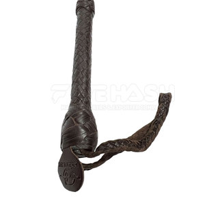 Fouet en cuir fait main de qualité supérieure, cuir véritable durable, poignée robuste, design flexible, idéal pour l'entraînement - Product Image 3