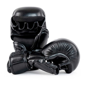 ถุงมือ MMA สำหรับฝึกซ้อมระดับพรีเมียม ถุงมือฝึกกีฬา ป้องกันแรงกระแทกได้ดี ดีไซน์ฝ่ามือเปิด สวมใส่สบาย รัดข้อมือได้อย่างแน่นหนา - Product Image 1