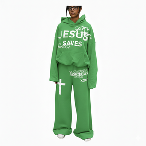 Nuevo y Elegante Conjunto Deportivo Corto de Invierno con Logotipo Personalizado Bordado, 100% Algodón Felpa, Transpirable y Ecológico - Product Image 1