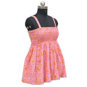 Nouveautés Mini robe à rayures dos nu pour femmes coupe ajustée rétro tendance sans manches tenue de fête pour les occasions de plage tissée à motifs floraux - Product Image 1
