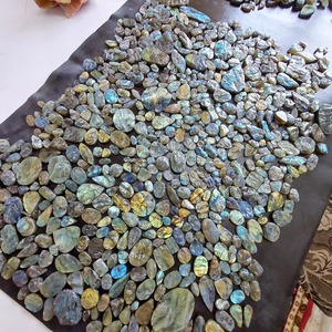 Pierres de labradorite druzy de haute qualité, formes variées, pour la fabrication de bijoux, prix de gros et décoration intérieure - Product Image 1