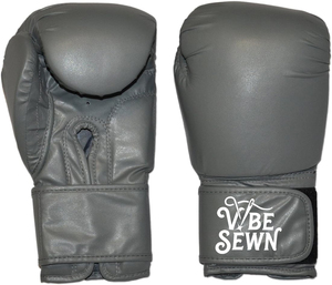 Gants de boxe unisexes Vibe Sewn Red PU, fermeture Velcro, respirants, entièrement lavables en machine, pour l'entraînement, hydrofuges, pour adultes - Product Image 4