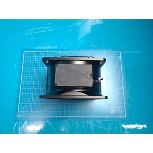 Caja de terminales de alimentación para ventilador ORIENTAL MOTOR MRW18-TTA, usada como tal, piezas de equipos semiconductores Legacy - Product Image 1