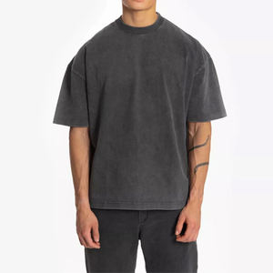 Camiseta de Algodón Negra Lisa de Corte Holgado para Hombre, Manga Corta, Cuello Redondo, Estilo Casual - Product Image 6