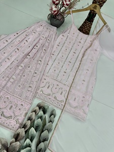 Nuevo Conjunto de Traje Sharara de Diseño Exclusivo en Georgette Sintético de Alta Calidad, Prenda Cultural de Alta Gama Confeccionada a Medida para Eventos Nupciales y Recepciones - Product Image 5
