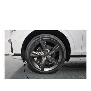 Genesis GV70 2024 2.5T Gasolina AWD 7,949 km Caja de Cambios Automática Asientos de Cuero Volante a la Izquierda con Cámara Trasera - Product Image 5