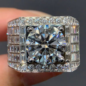 Bague Cocktail en Platine à Taille Brillante Naturelle, Sertissage Pavé à Griffes, Géométrique, Luxe, Unisexe, Certifiée IGI, Or Massif 18K - Product Image 3