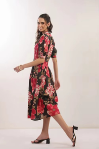 Vestido Midi Floral Negro para Mujer, Tejido Flexible de Algodón Suave y Transpirable con Estampado Vibrante en Toda la Prenda, para Uso Casual de Verano - Product Image 4