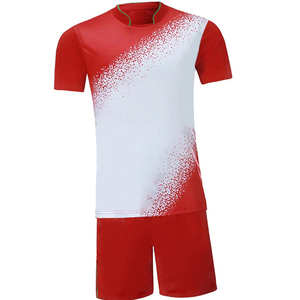 Ensemble de maillots de football personnalisés à manches courtes 2026 pour garçons et adultes – Tissu respirant à séchage rapide – Fabricant direct usine - Product Image 1