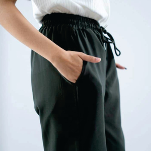Women Cargo Pants Solid Color Mid Waist Drawstring Closure Loose Fit Full Length With Pockets Casual Style Autumn Wear - Product Image 6