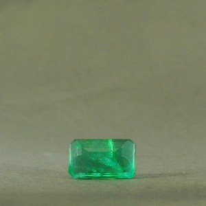 Pierre précieuse d'émeraude zambienne naturelle, pierre verte en vrac, émeraude authentique pour la fabrication de bijoux fins et la collection. - Product Image 5