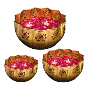Juego de 9 Cuencos Taj Urli Hechos a Mano para Decoración del Hogar, Duraderos, para Uso en Interiores, para Diwali, Soporte para Diya, Cuenco para Flores Flotantes en Agua - Product Image 3
