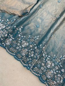 Ensemble de luxe Fandi en soie Kurti Plazzo Dupatta avec des broderies de perles complexes et une bordure en dentelle miroir, entièrement cousu, trois pièces - Product Image 4