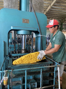 จำหน่ายโดยตรงจากโรงงาน ราคาดีที่สุด ยางธรรมชาติ SVR3L สำหรับรองเท้า ยางรัดผม ยางรถยนต์ วัตถุดิบคุณภาพสูง - Product Image 2