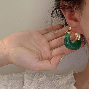 Pendientes de Resina Floral Premium Hechos a Mano, Ligeros, Elegantes, Joyería de Moda, Regalo para Mujer, Suministro al por Mayor para Exportación - Product Image 3