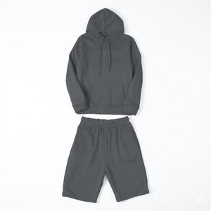 Article très vendu, logo personnalisé, haut à capuche et short élégants pour homme, vêtements de mode, tenue tendance d'été, vêtements streetwear pour homme - Product Image 1