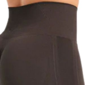 Leggings pour femmes, pantalons de yoga taille haute, collants de sport extensibles, respirants, vêtements de sport pour la salle de sport, tenue de sport confortable - Product Image 6