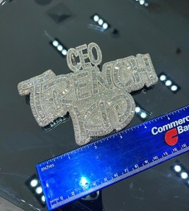 Pendentif personnalisé à 3 couches avec nom, serti de moissanite taille émeraude VVS, en argent sterling 925, collier hip-hop bling personnalisé - Product Image 3