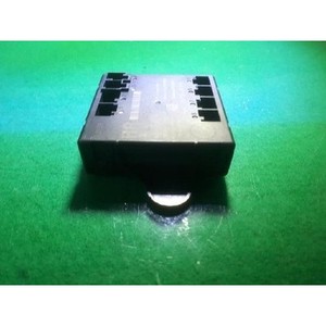 ECU และโมดูลคอมพิวเตอร์มือสองสำหรับรถยนต์ C-class รุ่น A2048702526 - Product Image 2
